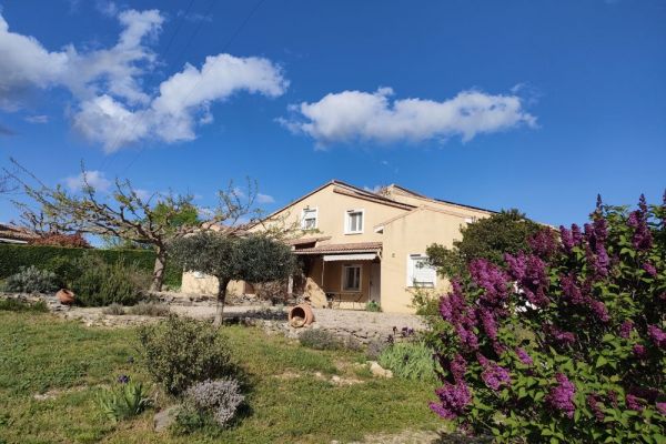 gîtes du combeau Saint Maurice d'Ibie