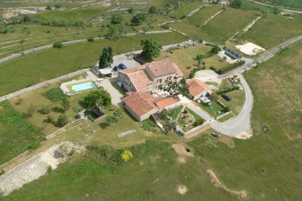 Vue aérienne du Mas de la chadenière